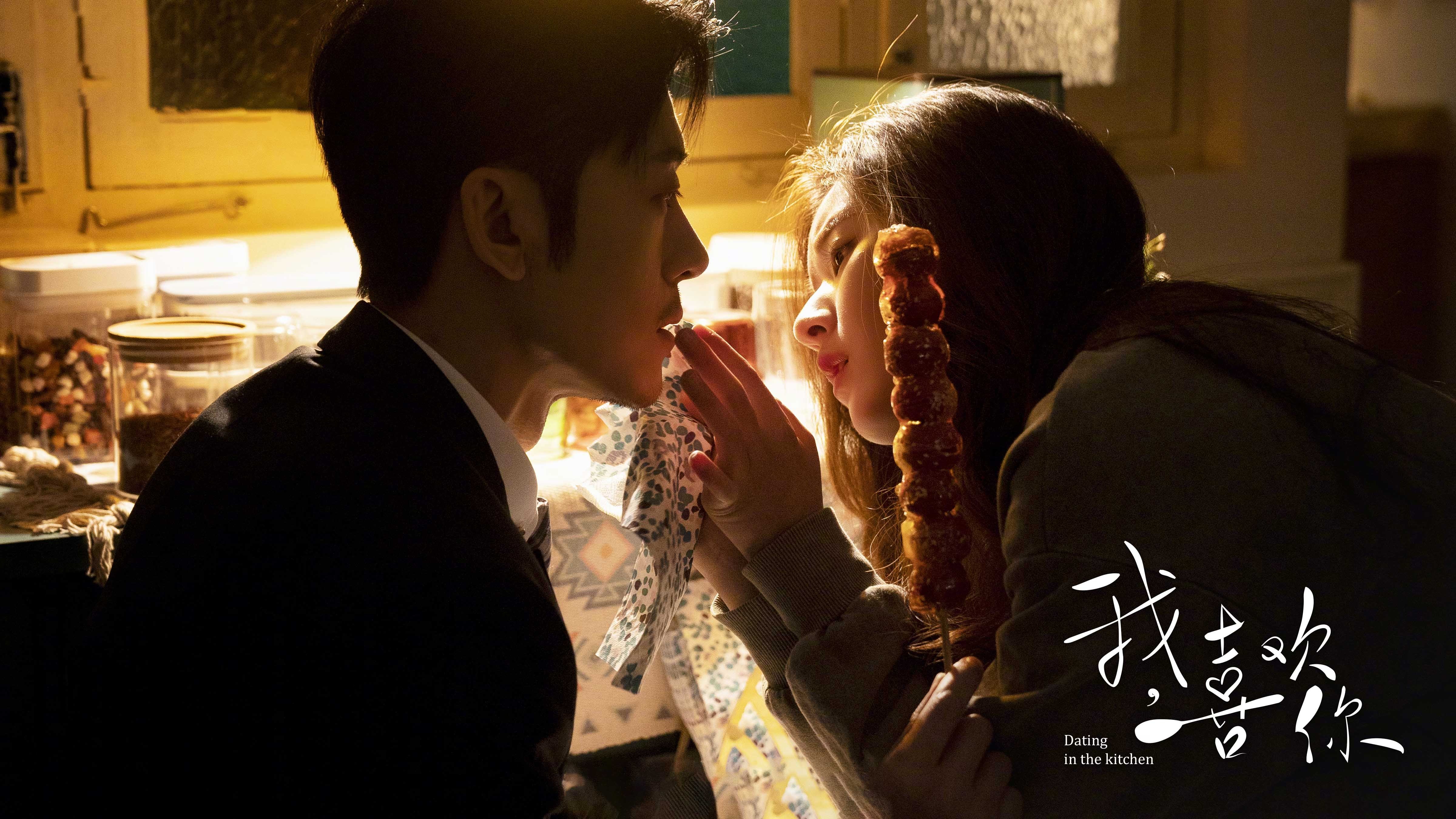 开云·体育全站登录地址-皇马主场2-0战胜格拉纳达，继续领跑西甲积分榜，西甲_皇马2-0主场4连胜